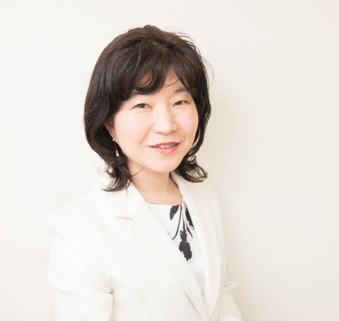 阪本弥生プロフィール写真